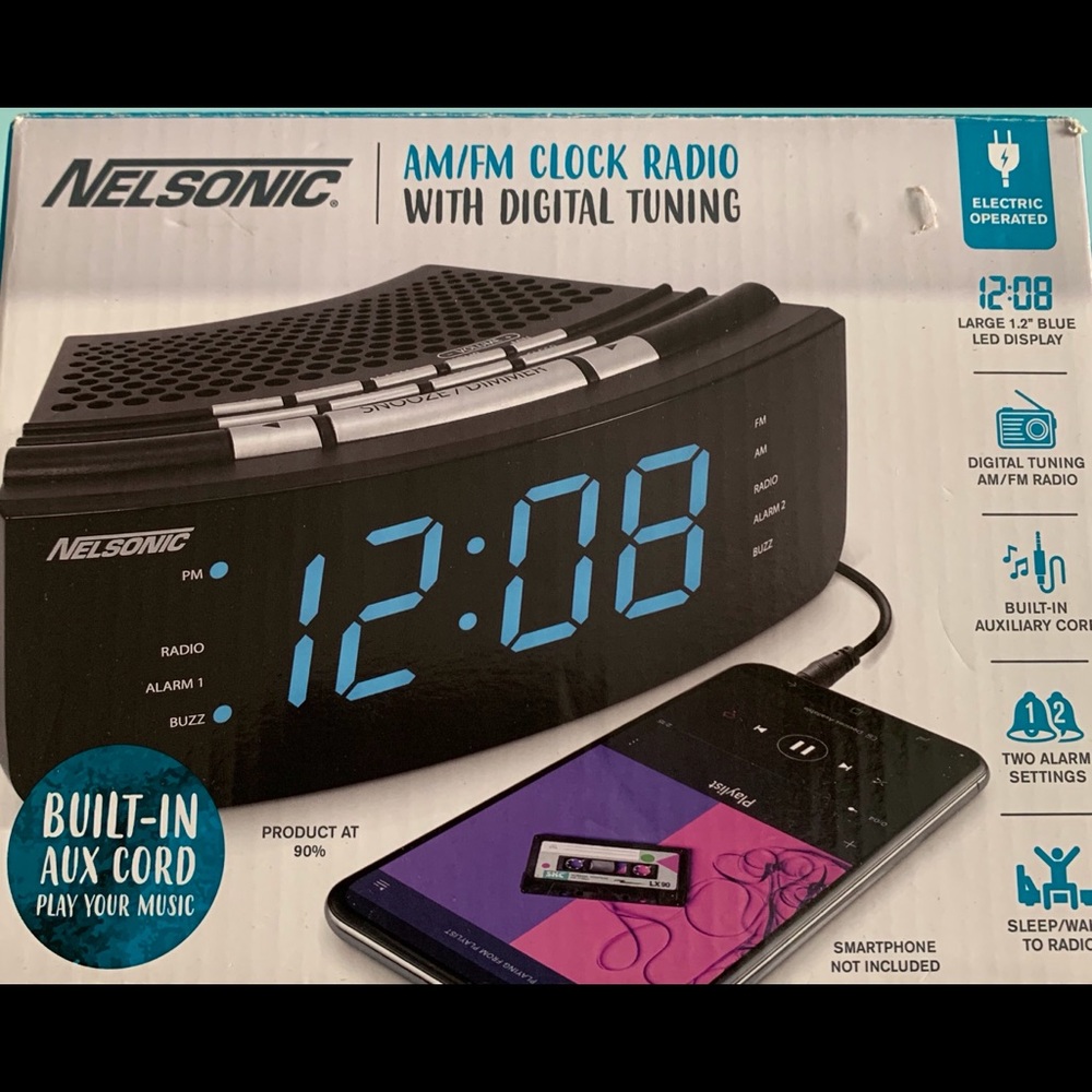 NWOT NELSONIC AM/FM CLOCK RADIO